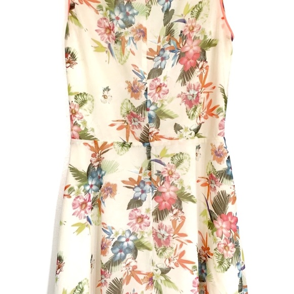 Bsk Bershka Floral Flowers Sundress Summer Cutout Flowy Vacation Tropical Creme - Picture 10 of 13